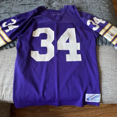 Camiseta deportiva vintage para hombre Minnesota Vikings Herschel Walker #34 L- Champion púrpura Foto 1 de 4