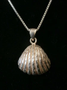 Unique Vintage Sterling Silver Seashell Necklace Pendant. Make Offer! #663 - Picture 1 of 6