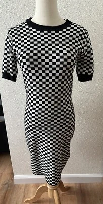 Vestido quadriculado de malha ajustado preto e branco tamanho pequeno excelente estado - Imagem 1 de 4