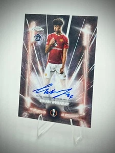 Ethan Wheatley 2024-25 Topps Chrome UCC Manchester United Black Lazer Auto - Bild 1 von 2