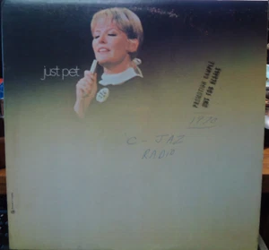 PETULA CLARK ~ Just Pet ~ Original Vinyl LP in Canada 1971 - Picture 1 of 4