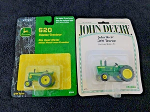 Ertl Die Cast 5776 John Deere 5020 - 5205 John Deere 620 - Maßstab 1:64 - Bild 1 von 10