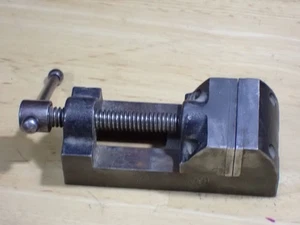 Vintage Yankee 991 Machinists Watchmaker Bench Top Vise 1 1/2" Smooth Jaws - Picture 1 of 6