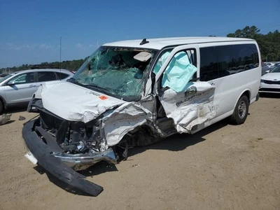 Automatic Transmission 6.6L Fits 20-23 SAVANA 2500 VAN 1880610 - Image 1 of 4