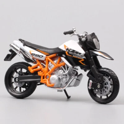 1/18 scale bburago KTM 990 Supermoto R bike duke Diecast Toy motorbike model kid - Image 1 of 4