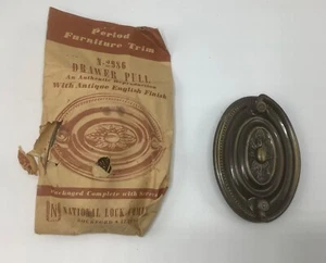 Manija de tracción - 2986 cajón de gabinete - Nuevo stock antiguo VINTAGE - Imagen 1 de 4