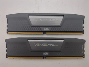 CORSAIR VENGEANCE DDR5 64GB (2x32GB) 5600MHz CL40 Low Profile Desktop Memory - Picture 1 of 5