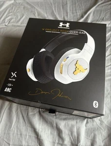 Auriculares inalámbricos sobre la oreja JBL Under Armour Project Rock blancos probados en caja - Imagen 1 de 24