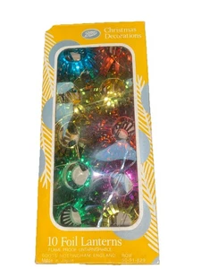 Vintage Boots 10 Multicoloured Foil Lanterns Xmas Tree Decorations Japan Boxed - Picture 1 of 23