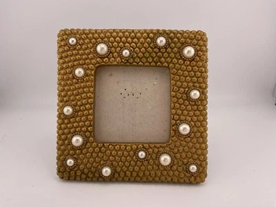 Moldura para foto Two’s Company texturizada pérolas falsas comporta foto 3x3 - LEIA - A4 - Imagem 1 de 4