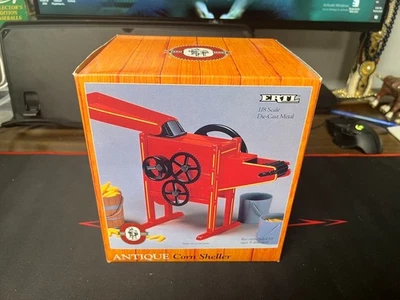 Ertl #4968 Antique Sheller - Circa 1920 - 1/8 Scale Diecast Replica - Red A32 - Image 1 of 4