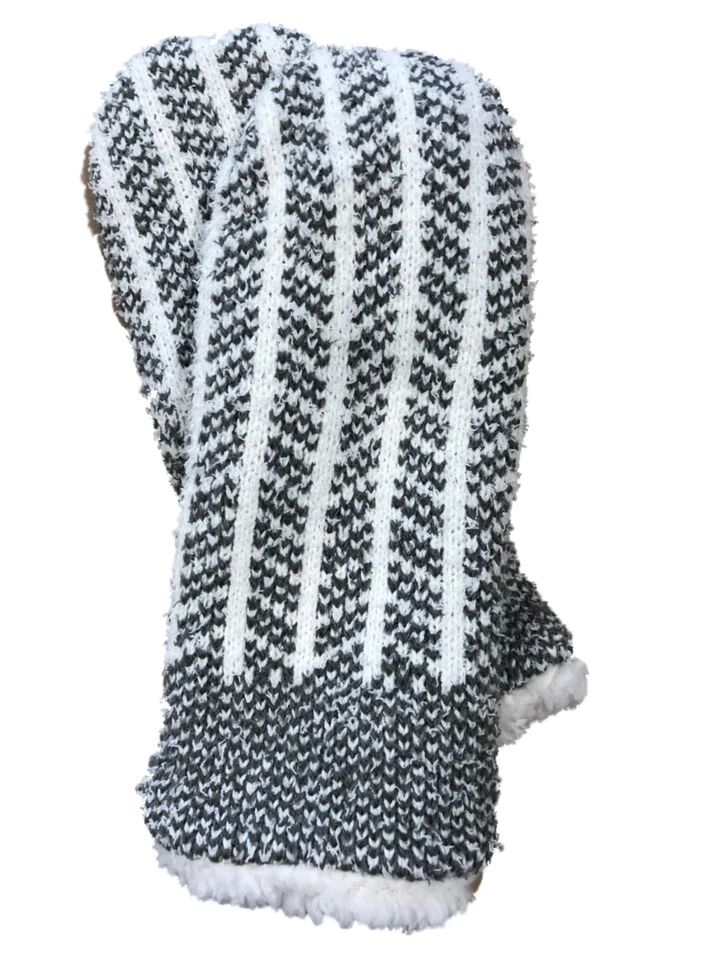 Isotoner Mujer Gris y Blanco Chevron Rayas Sherpasoft Mitones Hilo Reciclado Foto 1 de 1