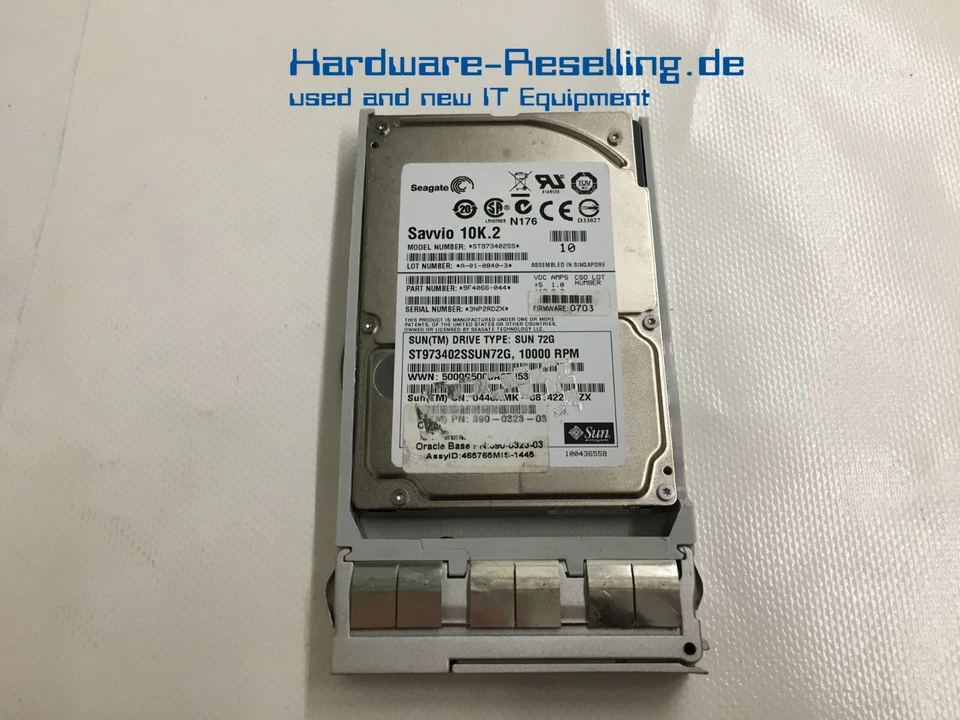 Sole Seagate 2,5 " 146GB SAS 16MB 10k RPM ST973402SSUN72G 540 7288 02 390 0323 - Immagine 1 di 1