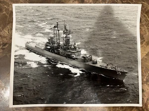 USS Truxtun DLG-35 Guided Missile Frigate Ship OFFICIAL Navy Photograph 8x10 - Picture 1 of 2