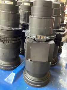 Christie ILS Lens 1.5-2.0:1 SX+ / 1.4-1.8:1 HD 0.95" 3-Chip DLP Lens - Picture 1 of 9