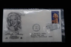 Vtg 1995 Marilyn Monroe First Day Issue 32 Cent Stamp Universal City CA Postmark - Picture 1 of 9