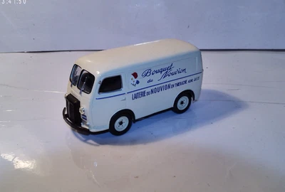 Fourgon 1/43 - Ixo Altaya - Peugeot D3A - Laiterie du Nouvion ( défaut ) - Photo 1/4