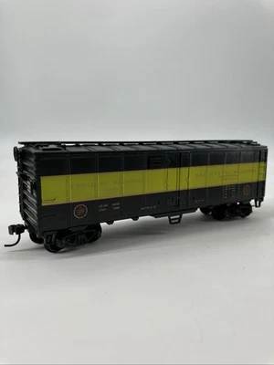 HO Scale 40' Box Car, Canadian National, Black & Green, #10600 - Image 1 of 4