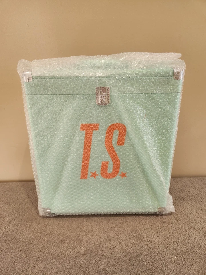 Taylor Swift The Life of a Showgirl Vinyl Case | Brand New✅ - Image 1 of 2