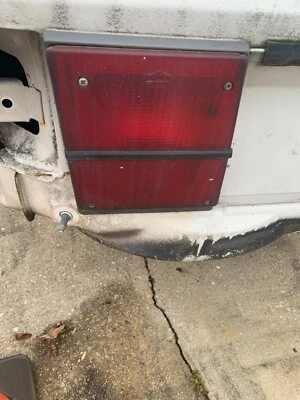 Conjunto de lanterna traseira interna esquerda All Classic Saab 900 Hatchback - Imagem 1 de 4