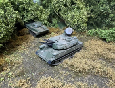 PANZER-SHOP.NL NVA ZSU 23-4 Shilka, DDR Flakpanzer, Spur H0, 1:87, Unbemalt, Minitanks Panzer