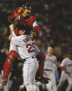MLB Baseball  Red Sox 2004 WS Jason Varitek and Keith Foulke Photo Print  - Picture 1 of 4