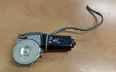 Mazda RX7 RX-7 FB 1981 to 1985 RHD Left Passengers Door Window Regulator Motor - Image 1 of 4