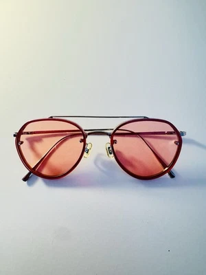 Óculos de sol feminino Gentle Monster rosa tazi lente rosa 45-22-154 transparente - Imagem 1 de 4