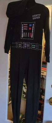 Ropa de dormir Star Wars Darth Vader para mujer con capucha polar de una pieza talla S 4-6 con cremallera Foto 1 de 4