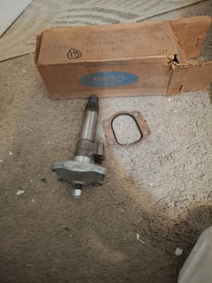 NOS 1975 - 1979 FORD ECONOLINE VAN STEERING SECTOR SHAFT OEM FOMOCO D9UZ-3575-A - Image 1 of 4