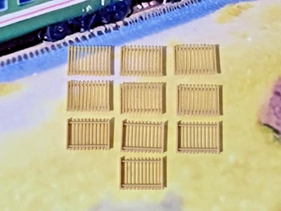 Garden Fencing 6ft Z Gauge New 10 Pack Wood 1:220 Scale Models Train Railway - Image 1 of 4