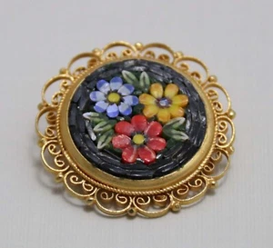 Vintage Italian Mini Mosaic Brooch / Pin, Flowers on Black. 1-1/2" Round. Italy - Picture 1 of 2