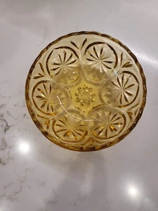 Set of 3 Amber Glass Bowls Anchor Hocking "Medallion" - Picture 1 of 8