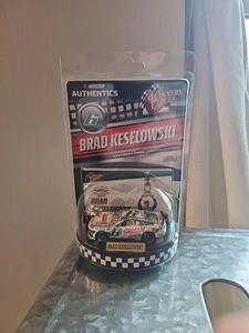 Brad Keselowski Castrol Throwback Darlington Win Winners Circle 2024 RW03 1:64 - Picture 1 of 3