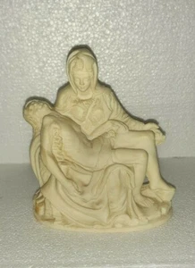 Vintage Hand Made Alabaster Statuette Replica Pieta Made In Italy 1970s - Foto 1 di 5