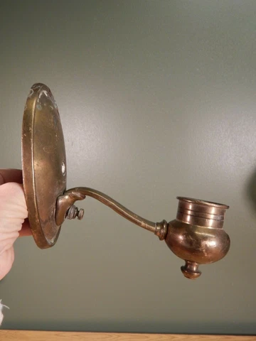 ANTIQUE QUALITY BRASS WALL SCONCE FOR RESTORATION OR PARTS Cover