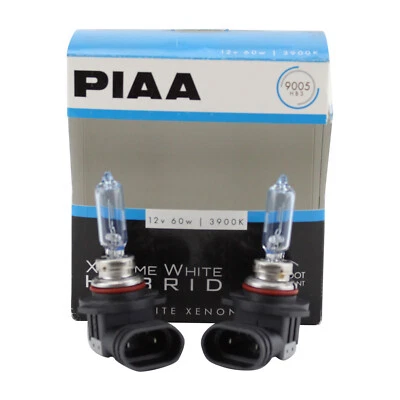 PIAA 23-10195 Pack of 2 HB3 9005 Xtreme White Hybrid 12V 60W Light Bulbs - Image 1 of 4