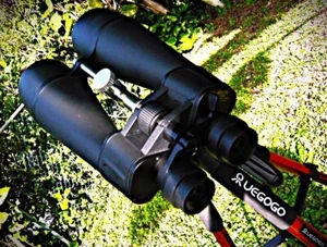 Astronomical Binoculars 30X-260X zoom with tripod ( aluminum legs) and bags. - Picture 1 of 8
