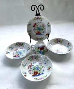 Antique 4 Matching bowls & 1 Cup - Hand Painted Porcelain Over Glaze Asian Decor - Picture 1 of 23