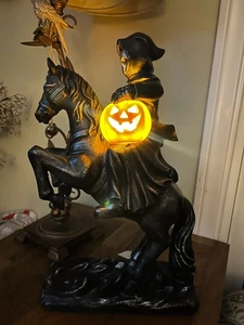 FIGURINA spettrale Halloween CAVALIERE E CAVALLO SENZA TESTA ~ Statua zucca illuminata - Foto 1 di 10