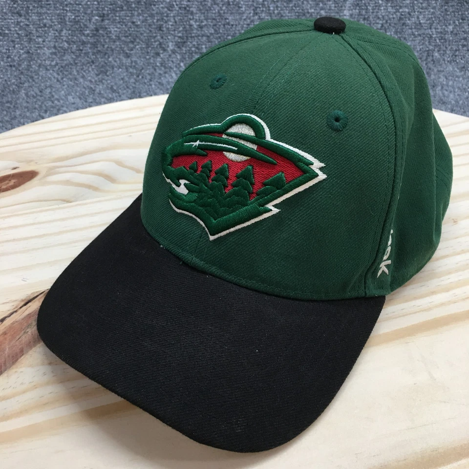 Gorra de béisbol Minnesota Wild Reebok NHL para hombre verde OS ala curva logotipo bordado Foto 1 de 4