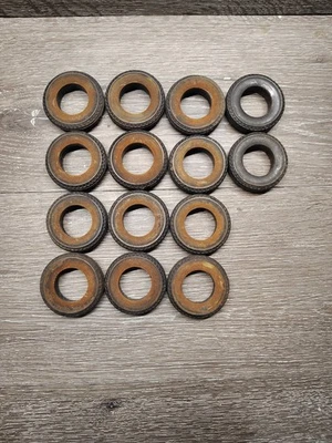 Lote de 14 neumáticos Smith Miller GMC de colección buenas piezas originales  Foto 1 de 4