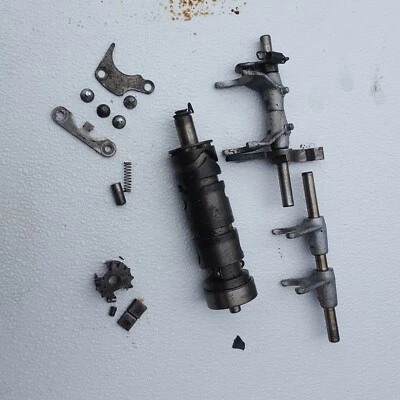 1974 Suzuki Gt250 Shift Drum Cam вилки  - Изображение 1 из 4