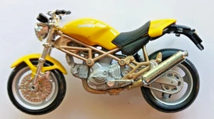 Ducati 999 Monster Motorcycle, Maisto 1:18 Scale Die Cast & Plastic, 4.5" Inches - Picture 1 of 4