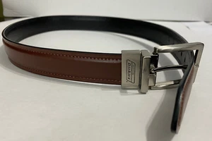 Dickies Boys Belt Reversible Imitation Leather Black Brown Size M 26 - 28 New - Picture 1 of 5