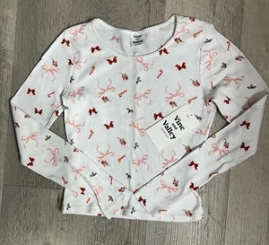 Vine And Valley Essentials- Christmas Light Long Sleeve-Youth Size S - Picture 1 of 4