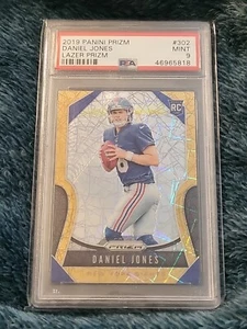 2019 Panini Prizm #302 Daniel Jones Gold Lazer Prizm PSA 9 SP RC Rookie - Picture 1 of 2
