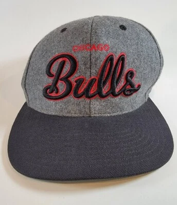 Gorra Mitchell & Ness NBA Chicago Bulls Snapback negra/roja Foto 1 de 4