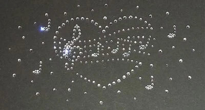 Hotfix Strass Bügelbild Motiv Musikherz Silhouette DMC Glasstrass Applikation  - Bild 1 von 4