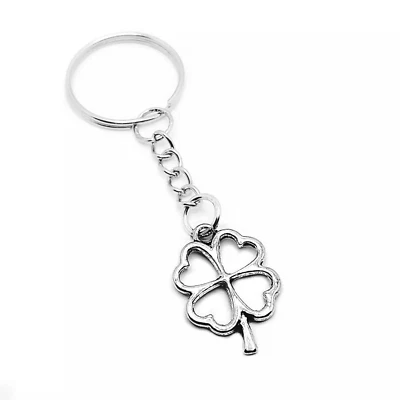Portachiavi Quadrifoglio Argento Portafortuna con Ciondolo in Auto da Uomo Donna - Immagine 1 di 4